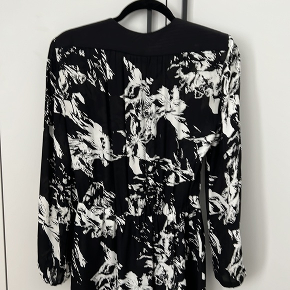 Parker 100% silk dress XS - Picture 5 of 7